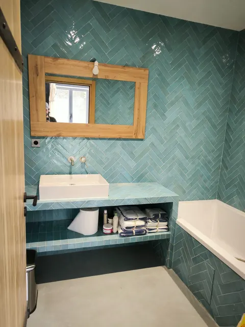Bains de Caractère — vue 13